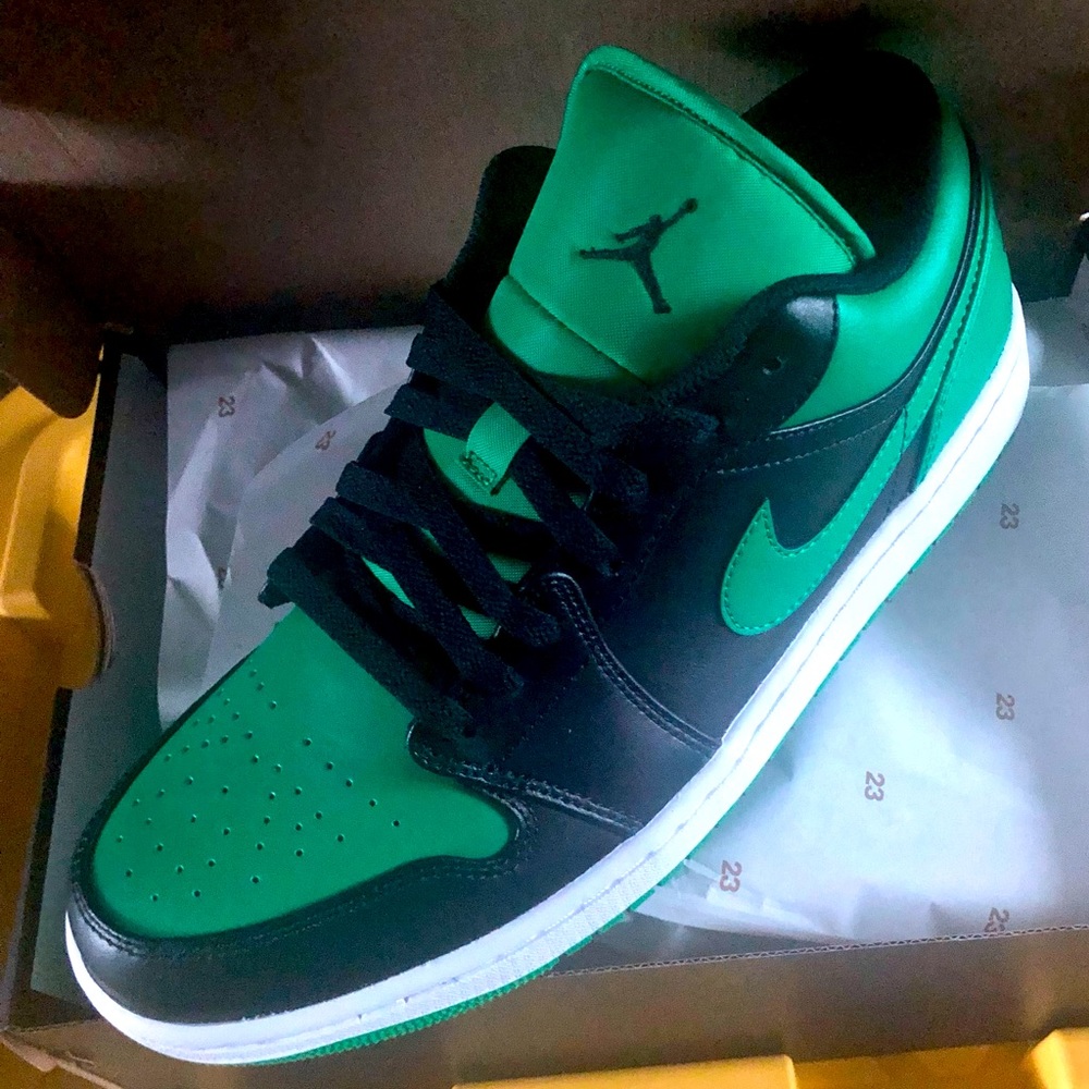 Air Jordan 1 low